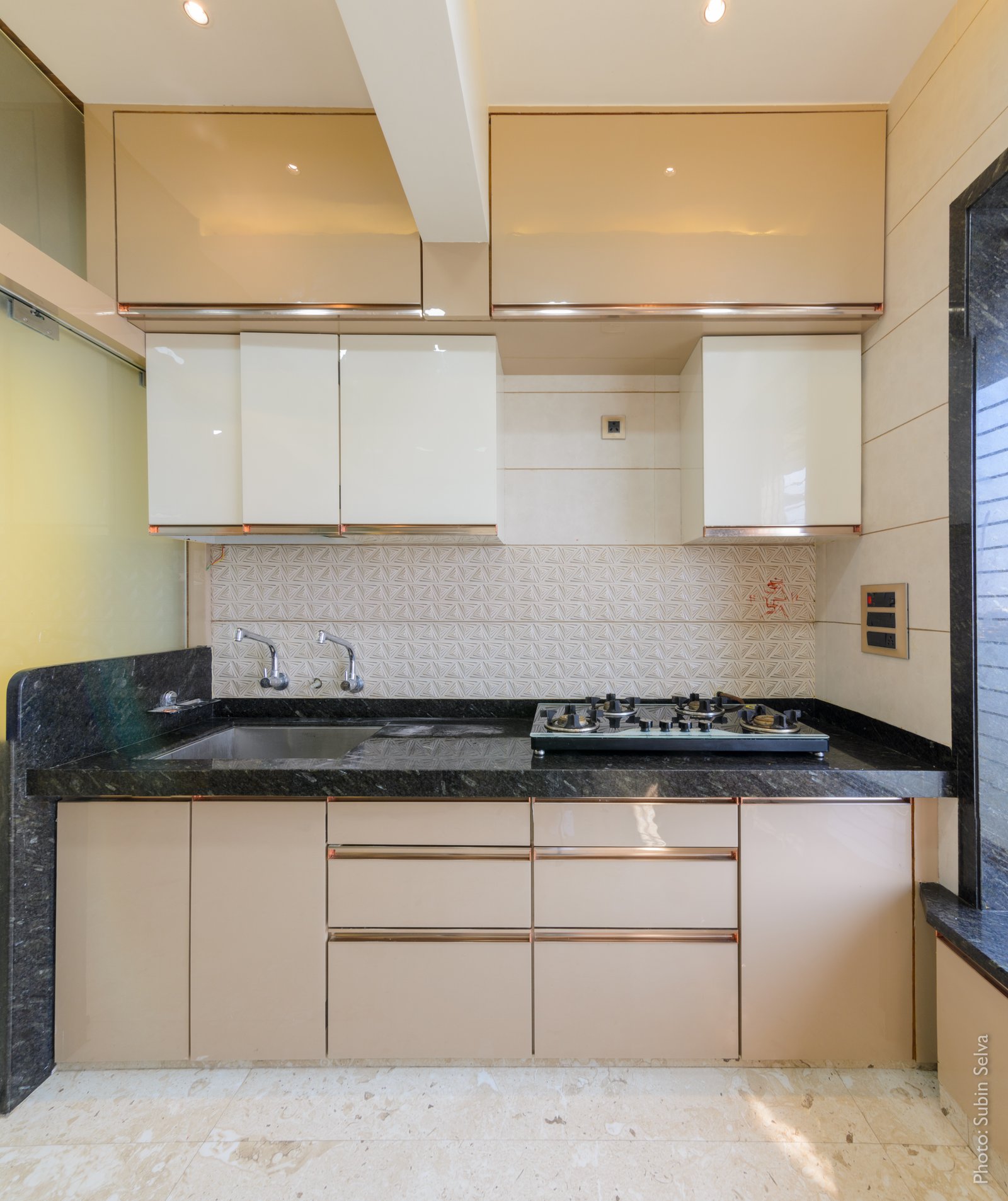 1101 Thane